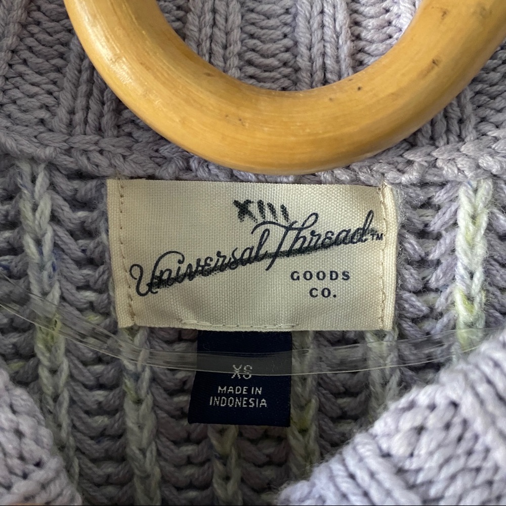 Universal Thread Oversized Crewneck Sweater - Picture 3 of 6